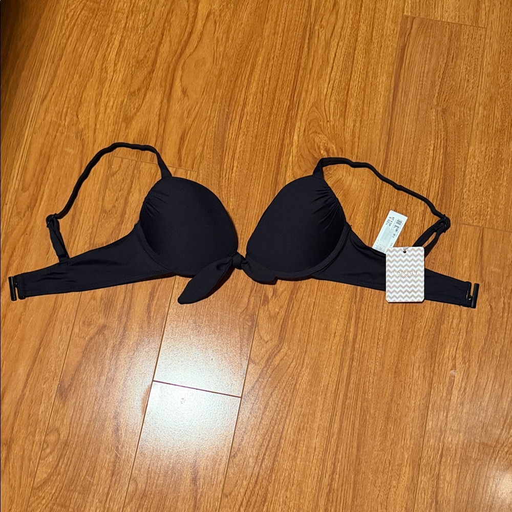 Black Women's Swim Top small